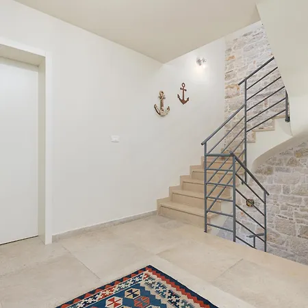 La Casa Di Cristina - With Sea View! Apartment Vrsar